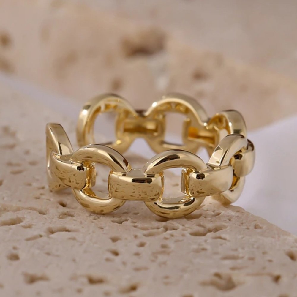 NEW 18K Gold Plated Link Chain Adjustable Ring 0 - Picture 1 of 5